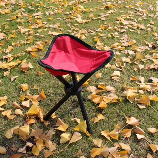 Tabouret pliable rouge pratique