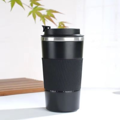 bouteille isotherme noire format petit