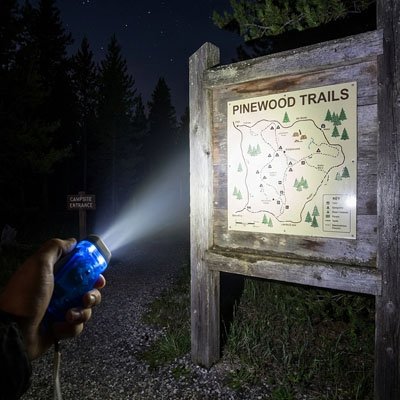 lampe de poche aléatoire brillante