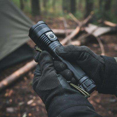 Lampe de poche pratique camping