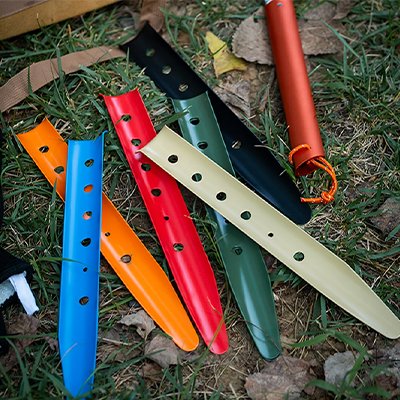 Piquet de tente en aluminium en plusieurs couleurs 