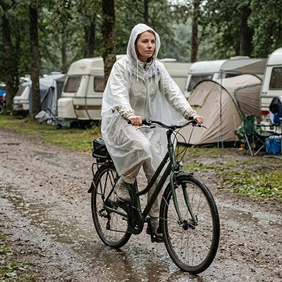 poncho pluie blanc femme à vélo