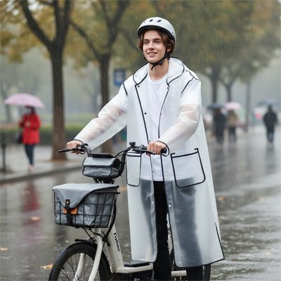 poncho pluie blanc homme en vélo