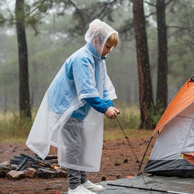 poncho pluie enfant couleur clair petit garçon