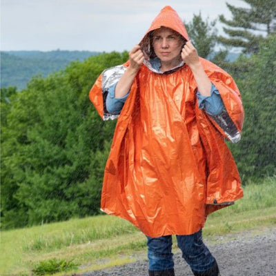 Poncho pluie orange urgence