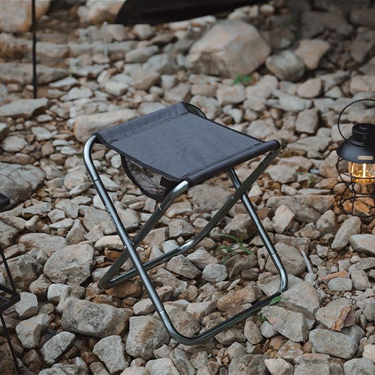 Tabouret pliable avec pochette rangement