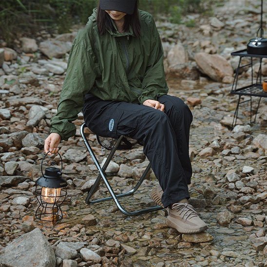 Tabouret pliable